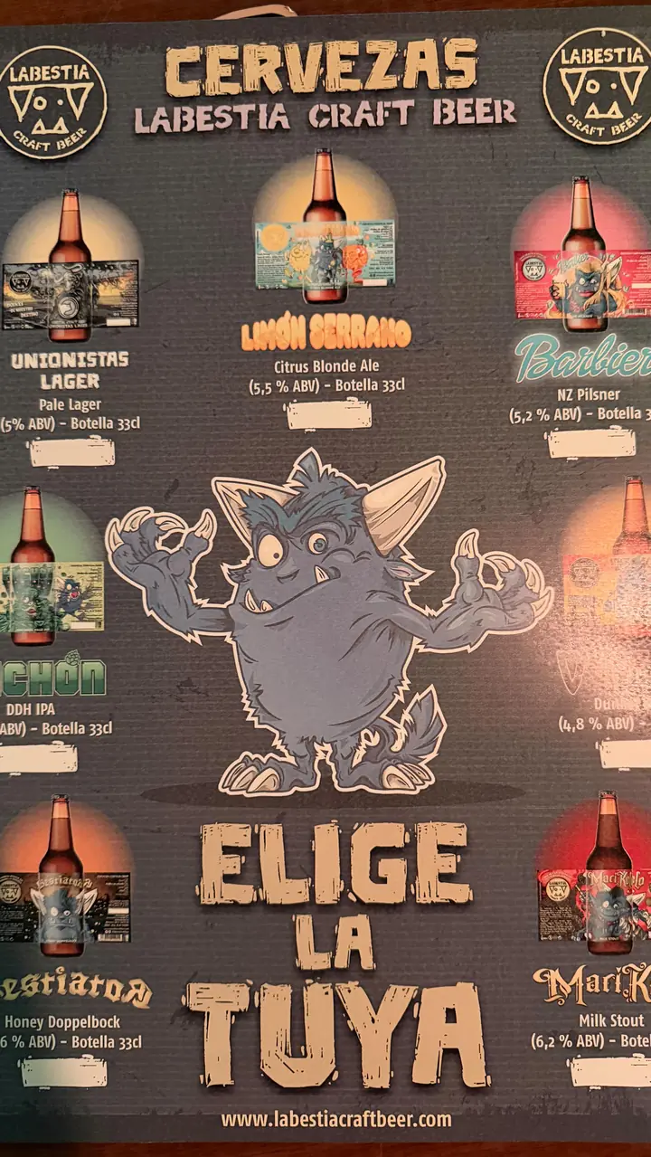Cartel de La Bestia Craft Beer con el lema Elige la tuya.